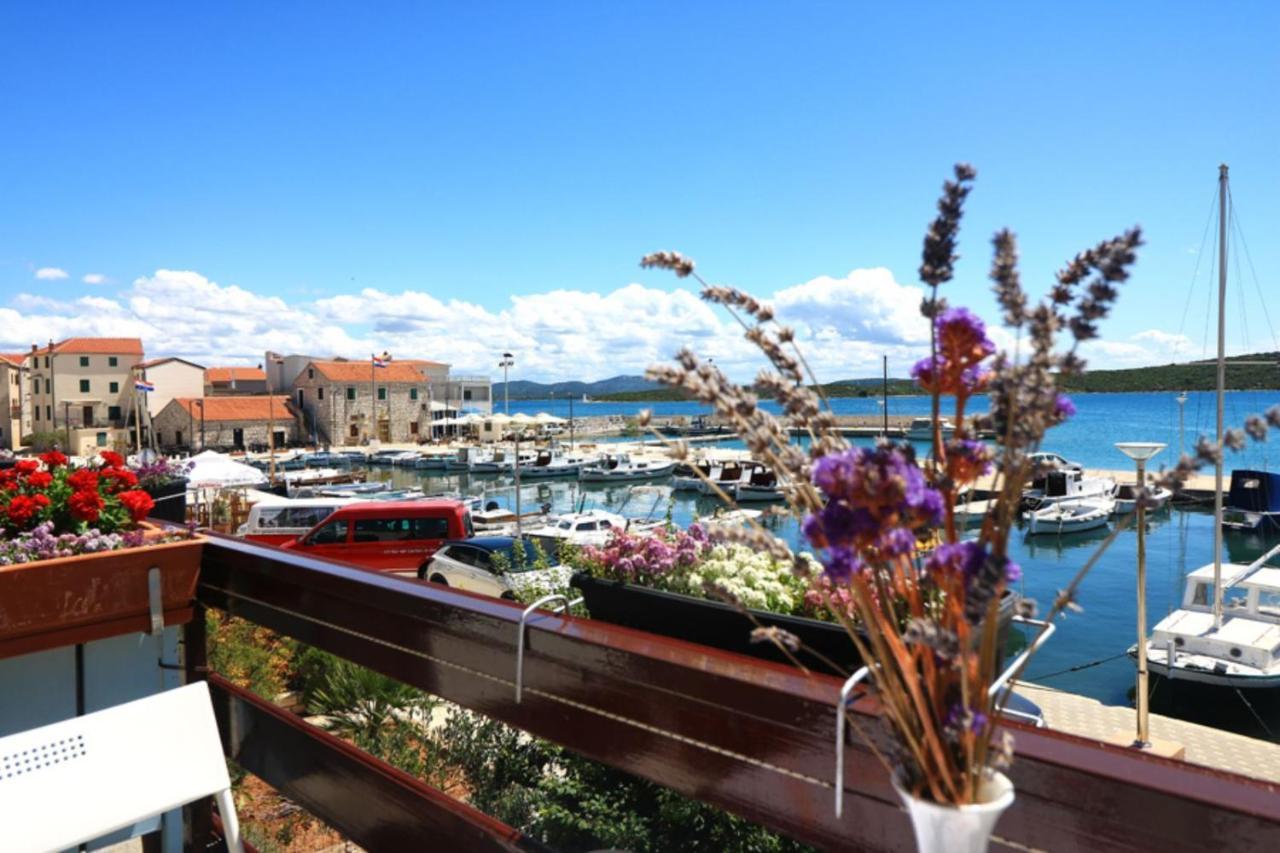 Apartmani Mikin Betina  Εξωτερικό φωτογραφία