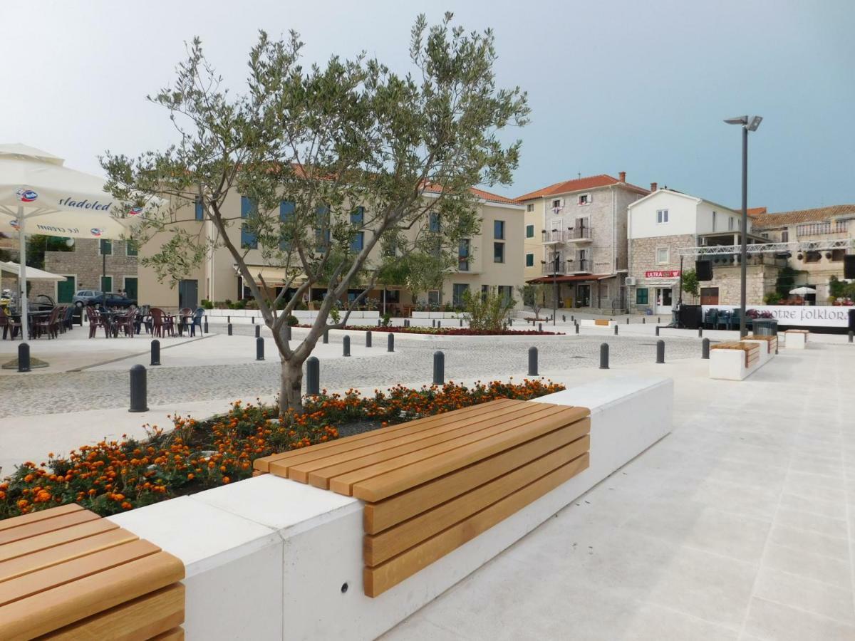 Apartmani Mikin Betina  Εξωτερικό φωτογραφία