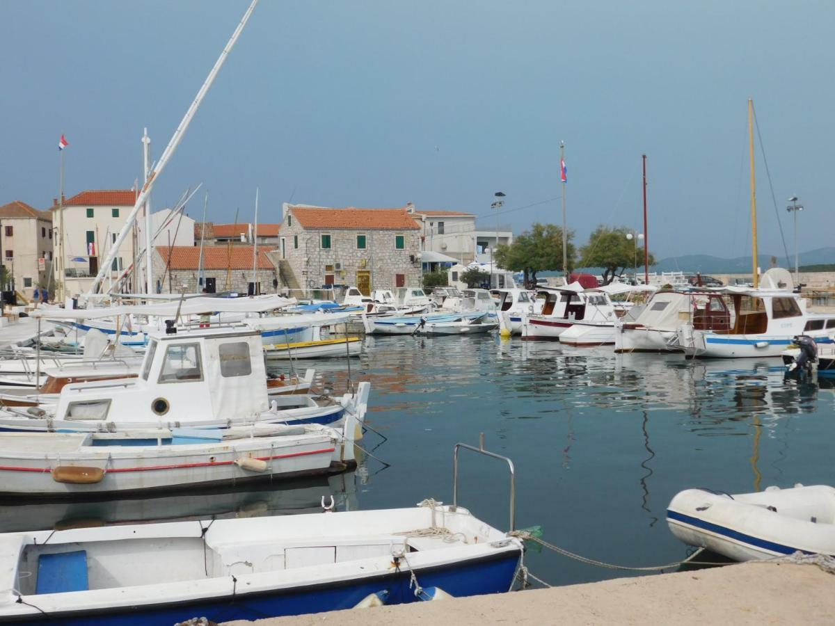 Apartmani Mikin Betina  Εξωτερικό φωτογραφία