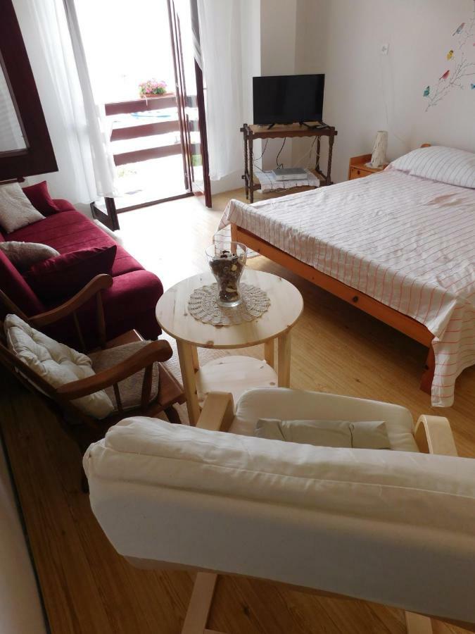 Apartmani Mikin Betina  Εξωτερικό φωτογραφία