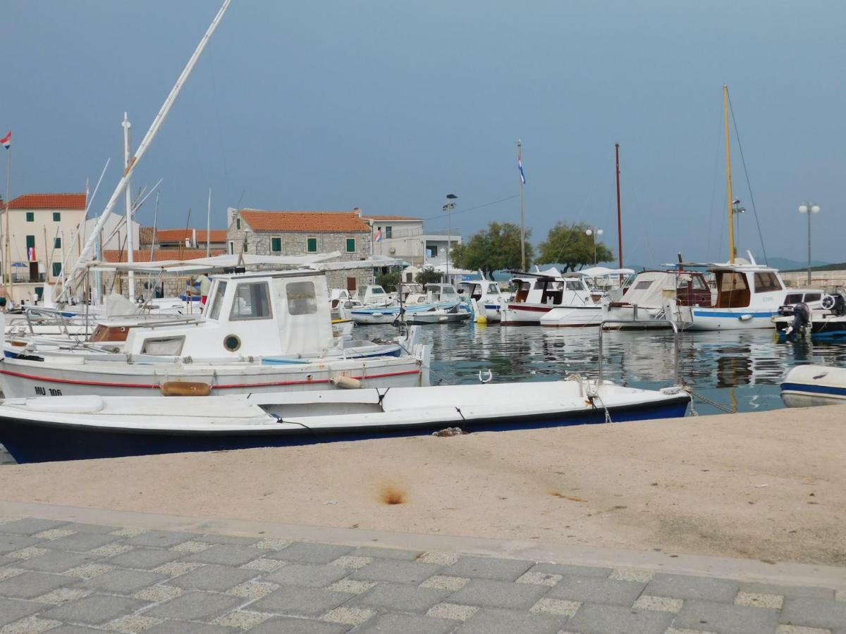 Apartmani Mikin Betina  Εξωτερικό φωτογραφία