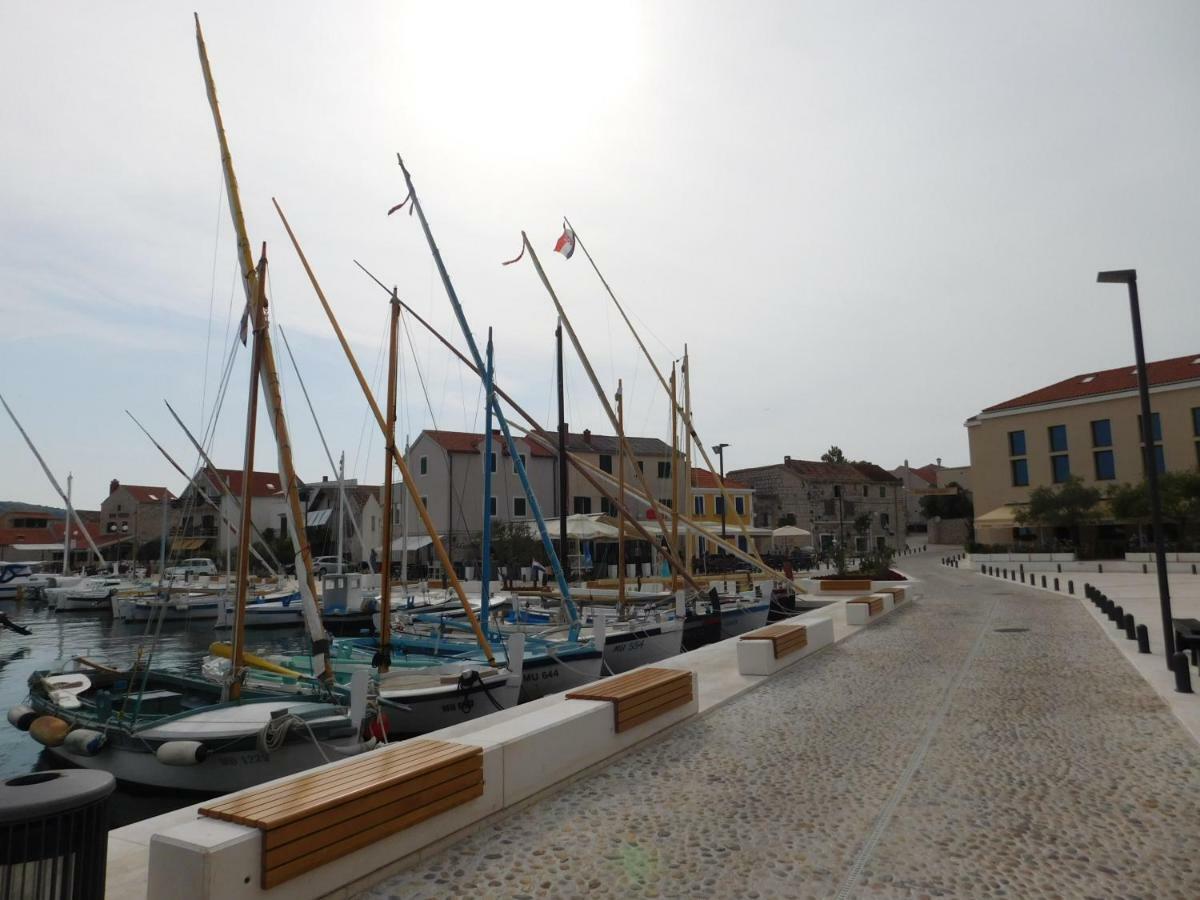 Apartmani Mikin Betina  Εξωτερικό φωτογραφία
