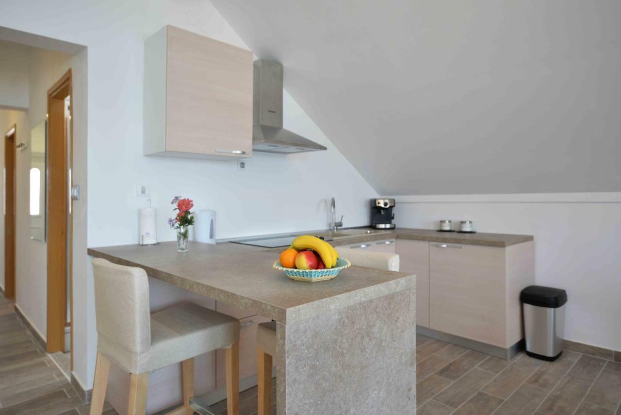 Apartmani Mikin Betina  Εξωτερικό φωτογραφία