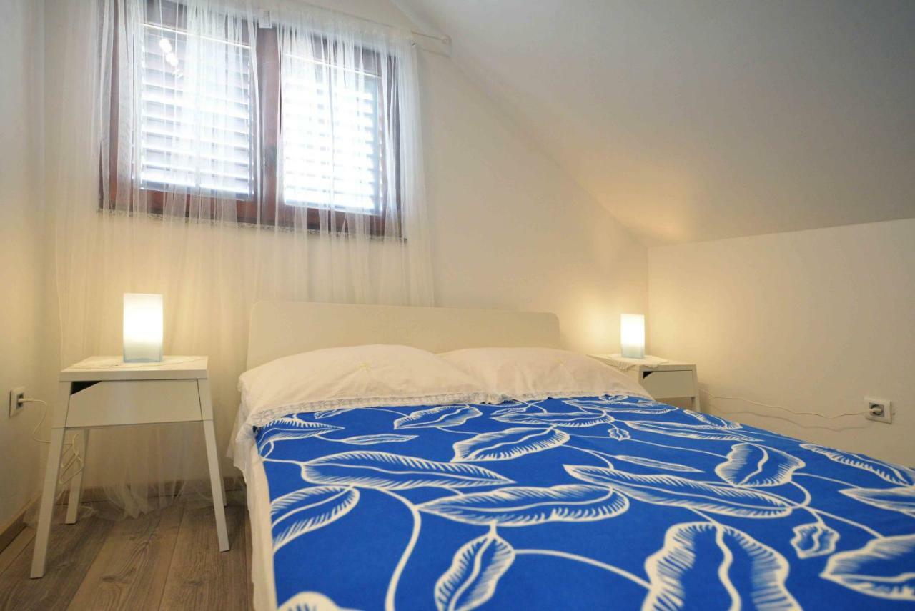 Apartmani Mikin Betina  Εξωτερικό φωτογραφία