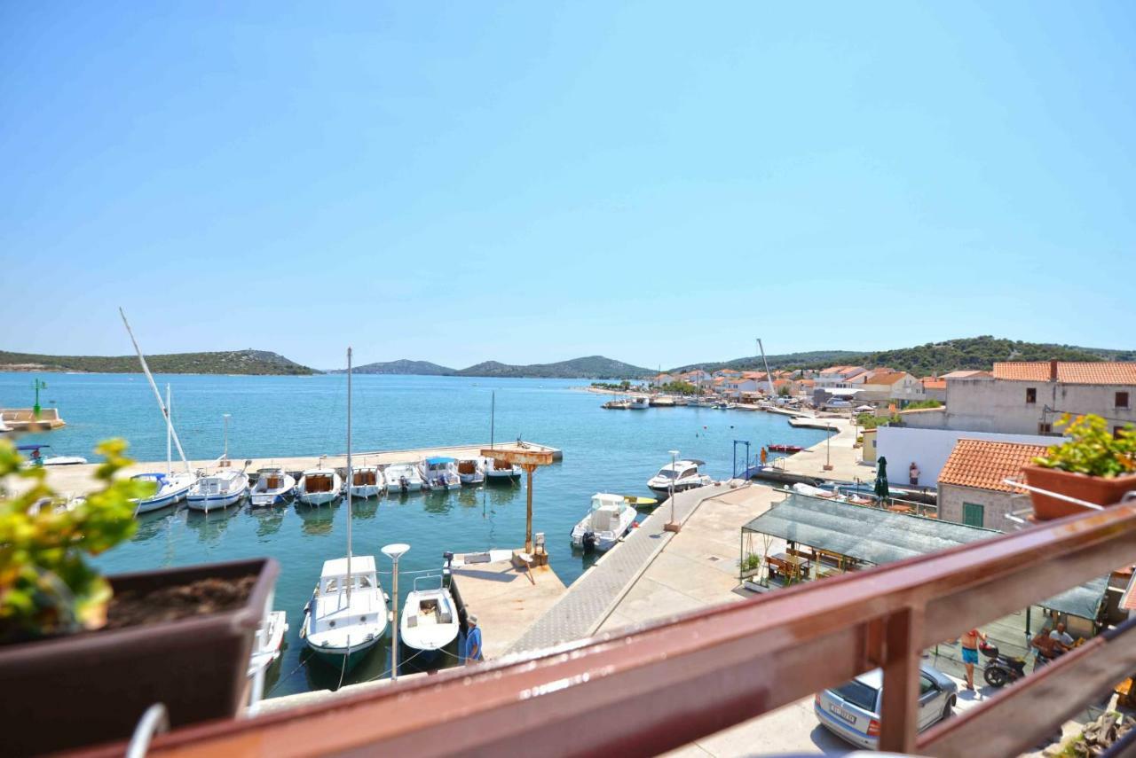Apartmani Mikin Betina  Εξωτερικό φωτογραφία