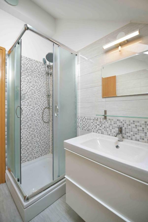 Apartmani Mikin Betina  Εξωτερικό φωτογραφία