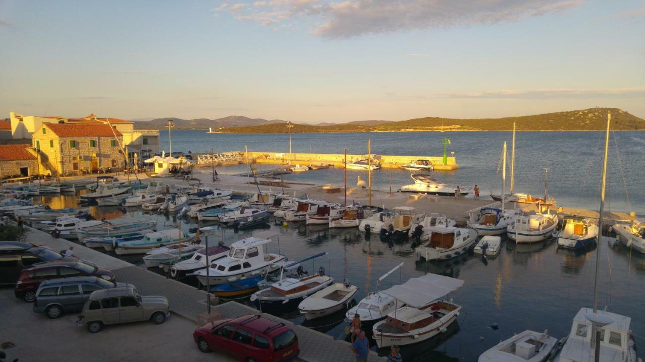Apartmani Mikin Betina  Εξωτερικό φωτογραφία
